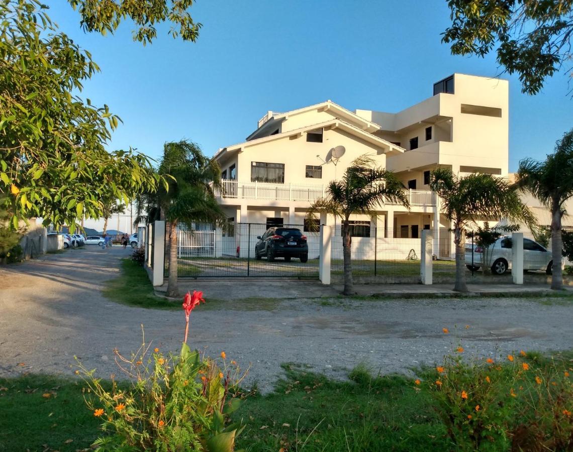 Apartamentos Praia Do Sonho Palhoça Exteriör bild